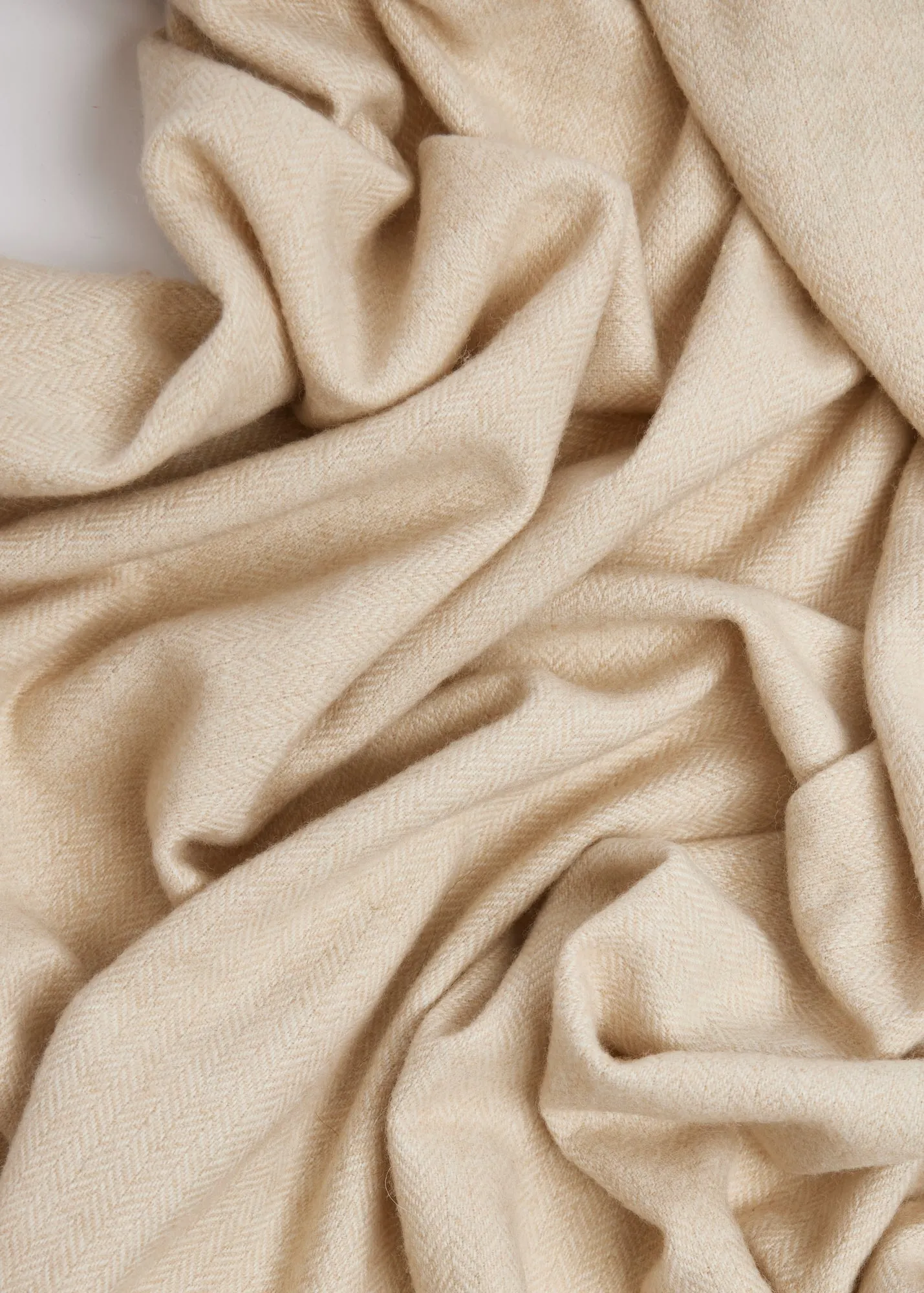 Foxford Extra Large Lambswool Throw Blanket - Camel